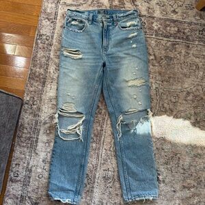 Abercrombie mom jeans 26 Distressed Blue Jeans